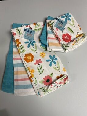 Floral Cotton Kitchen Towels - White with Multicolor Flowers and Teal. NWT
